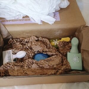 Retired Martha Stewart Paper Punch Lot - Drippy Goo & Snowflake‎ Punches